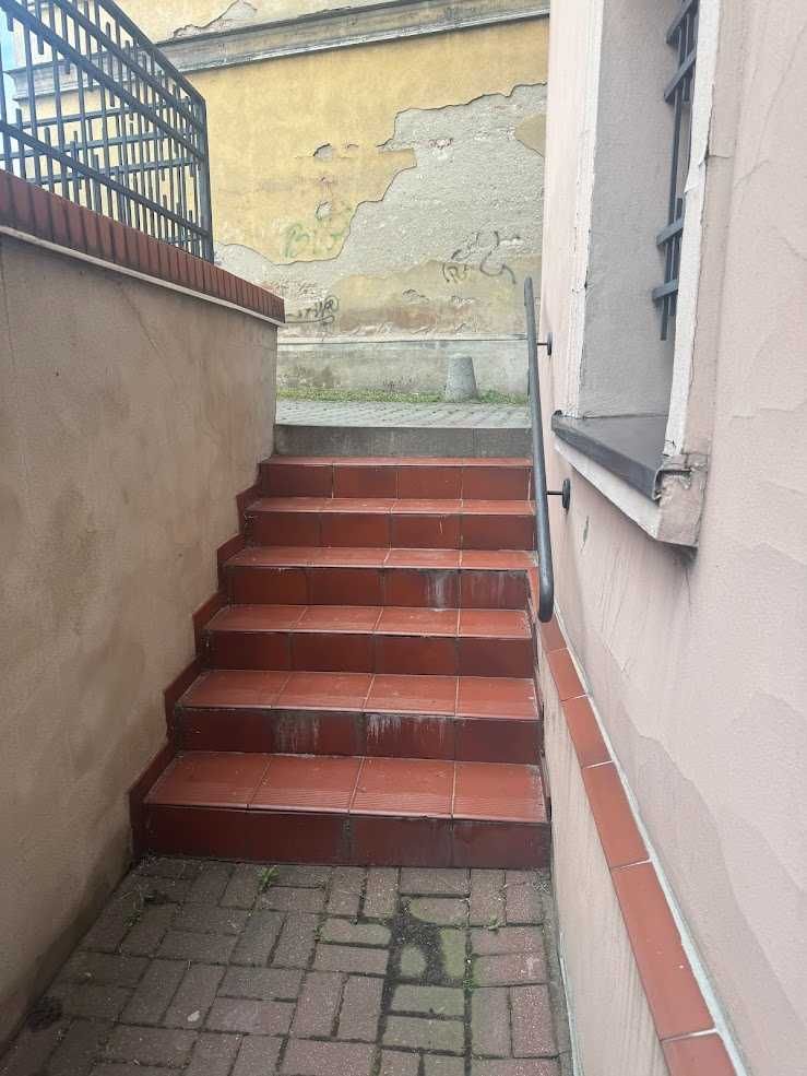 Gniezno Centrum do wynajęcia lokal 65m2