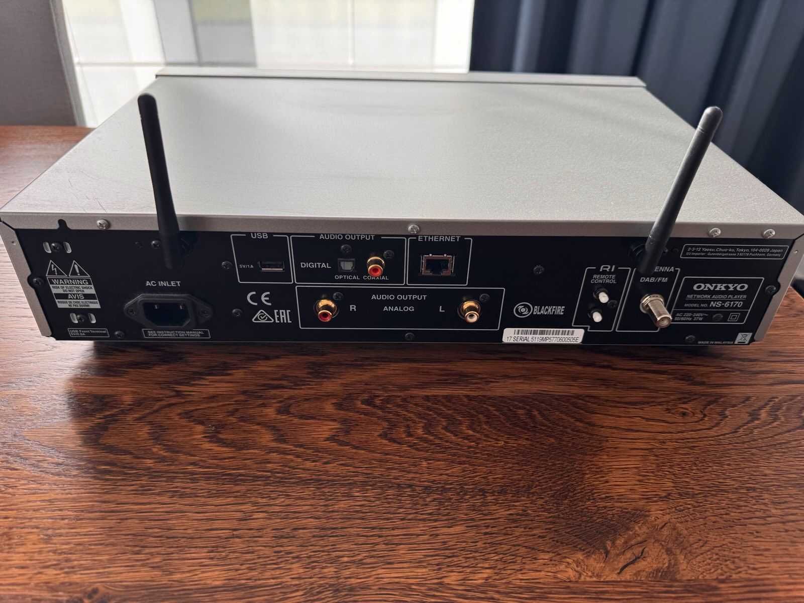Odtwarzacz sieciowy / streamer Onkyo NS-6170