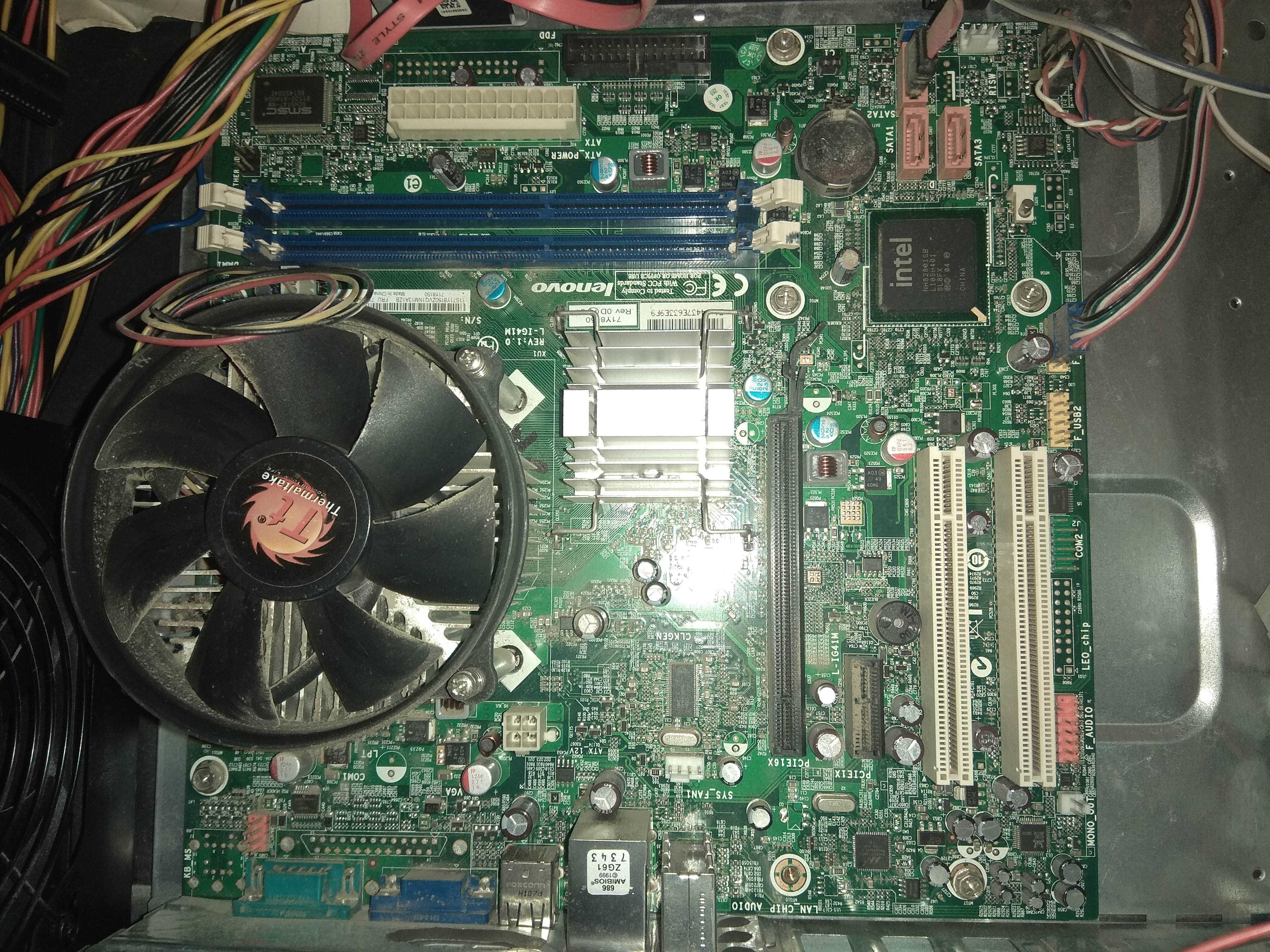 Материнка Lenovo 775 (771) сокет + Xeon e5450, 4 ядра по 3GHz + куллер