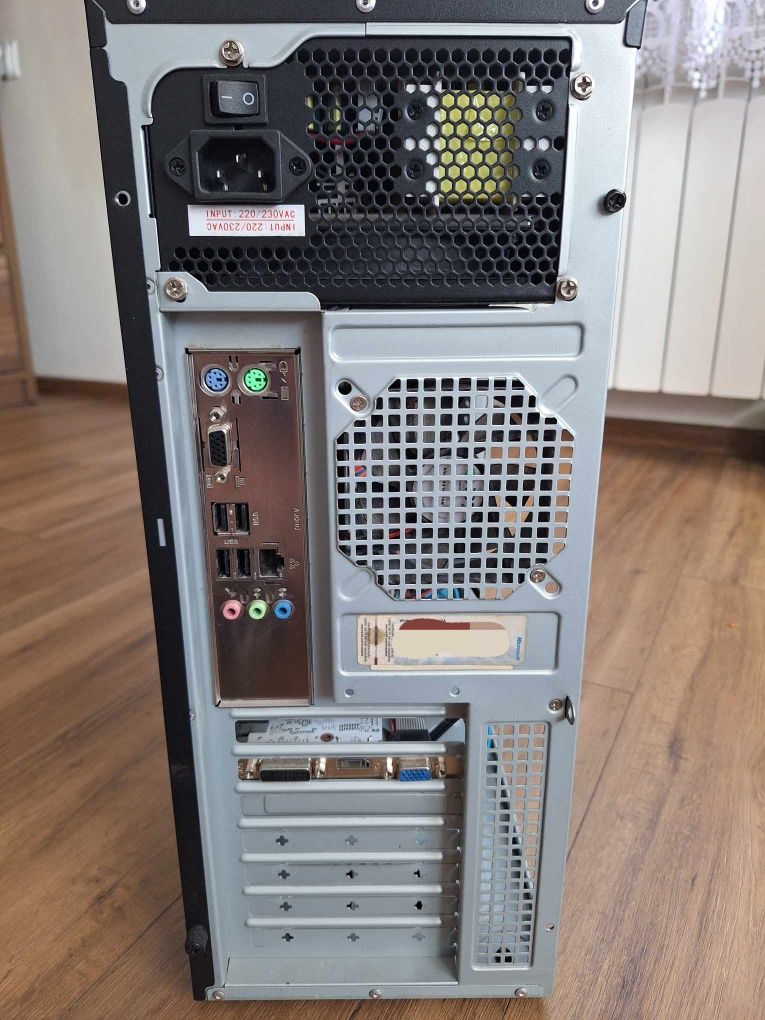 Komputer PC 8/250