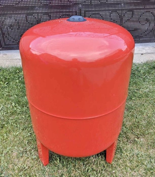 Мембранный расширительный бак "Euroaqua VT80" для системы отопления