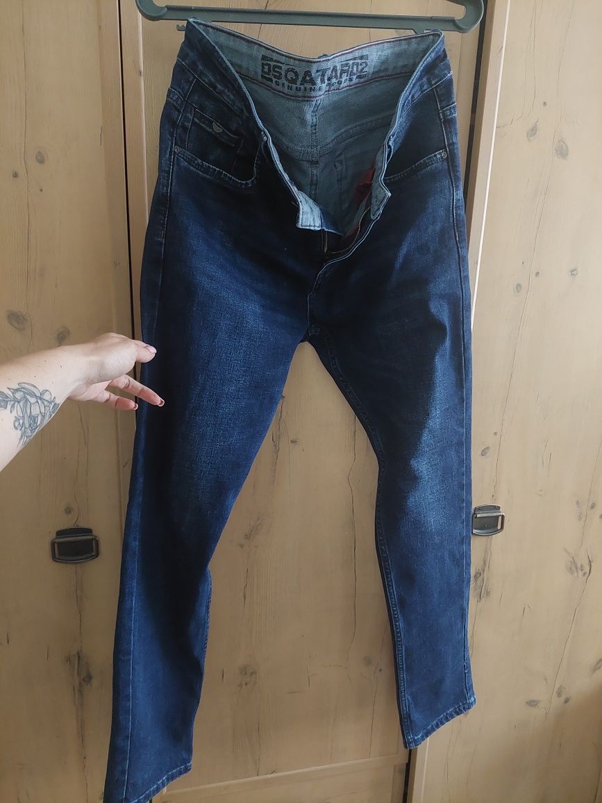 Мужские джинсы DsQatard ( оригинал)