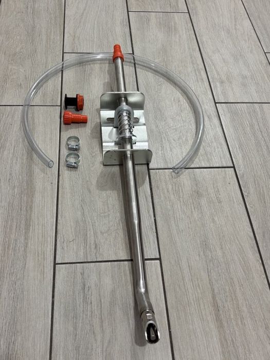 Ниппельное поения для свиней и поросят, регулируется по высоте