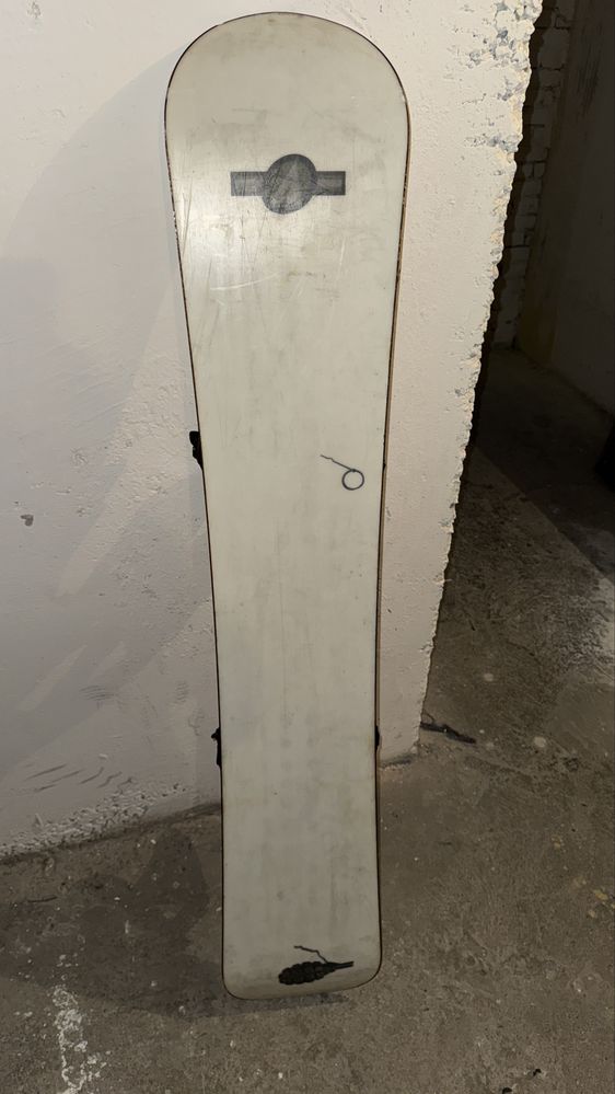 Deska Snowboard Avalanche 156 x 28 z wiązaniami