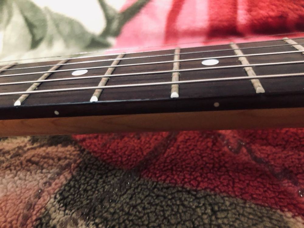 Електрогітара Squier Stratocaster Special Edition by Fender