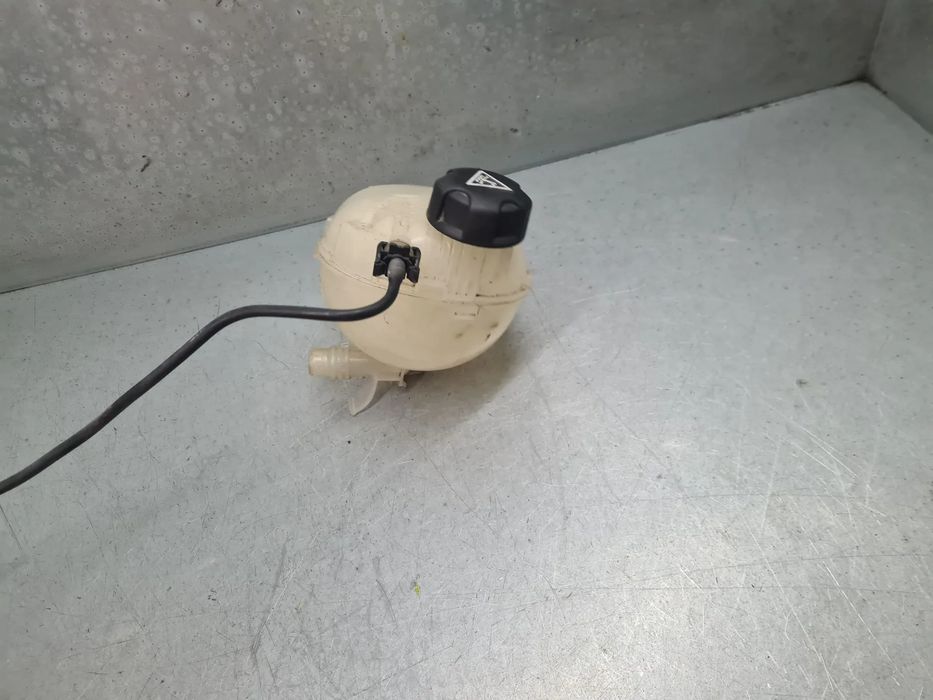 Reservatório / depósito da água / líquido de refrigeração PEUGEOT 2008