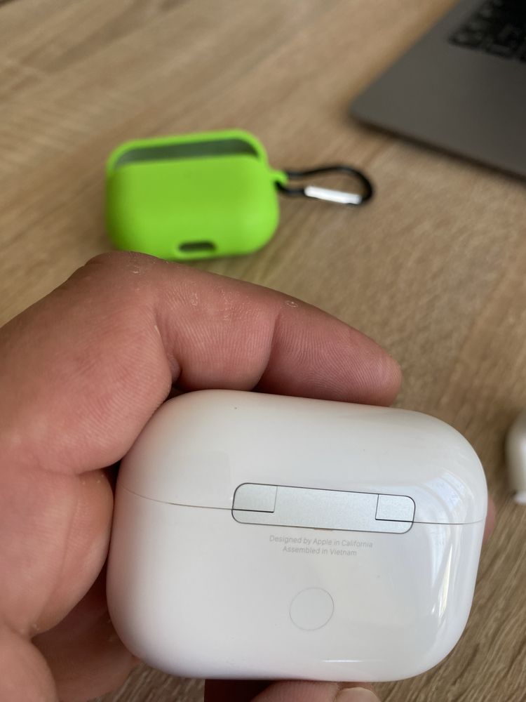 AirPods Pro (2nd generation)