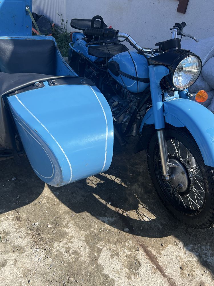 Продам мотоцикл Урал