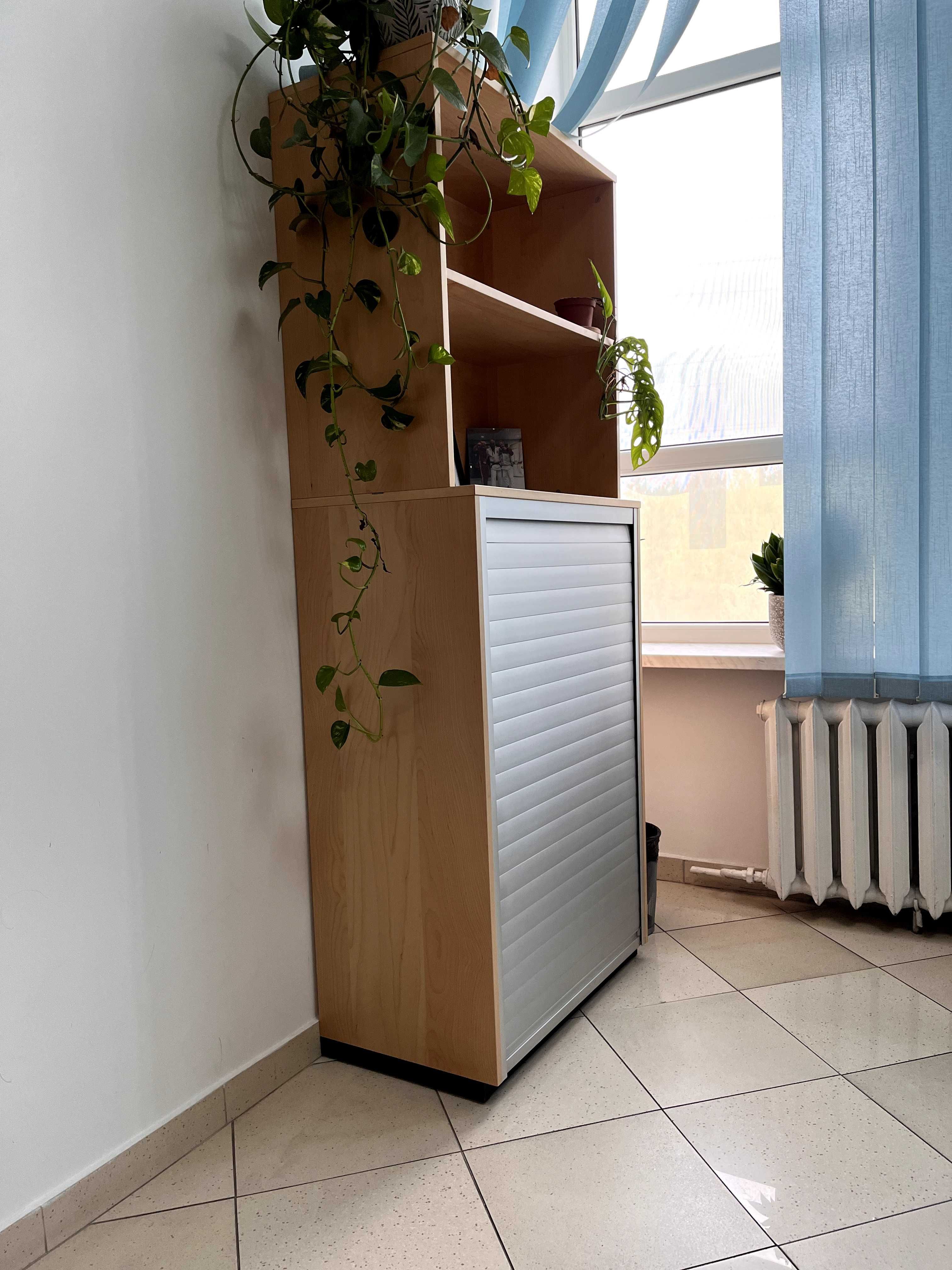 Meble biurowe, wyposażenie biura, IKEA Lisabo Kallax Markus Vihals