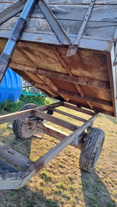 Продам Прицеп Самосвал