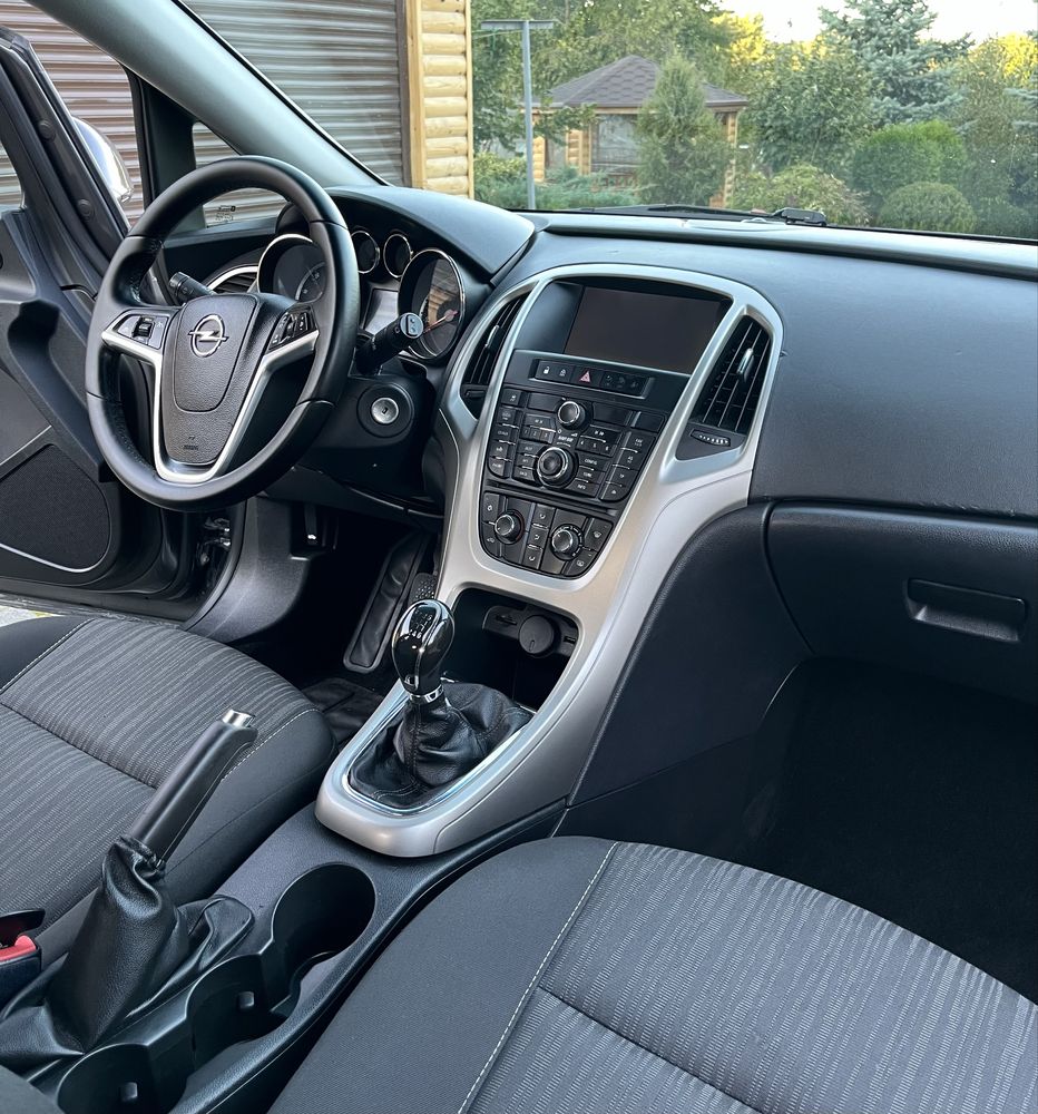 ASTRA J 1.7 cdti