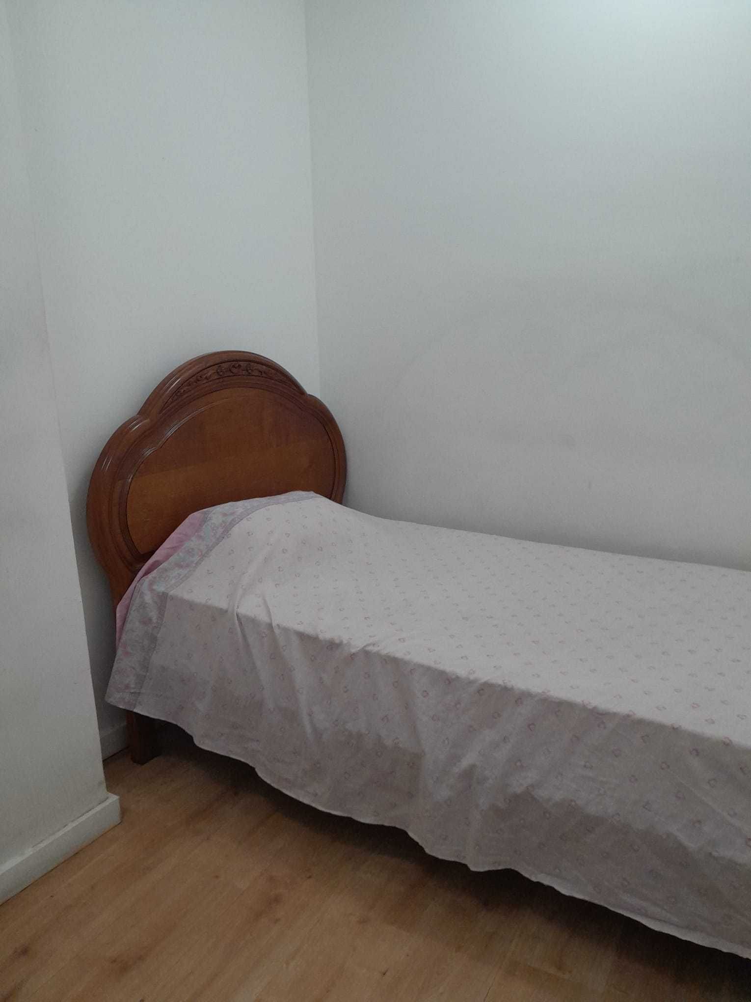 Aluga-se quarto em Lisboa perto do Rossio