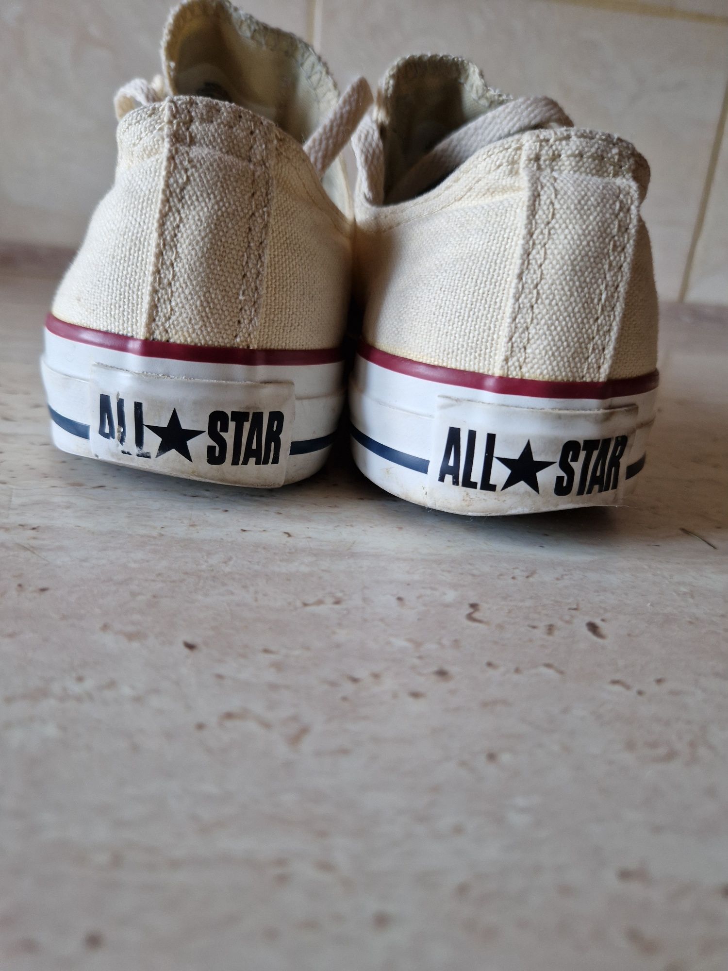 Trampki Converse r 37.5