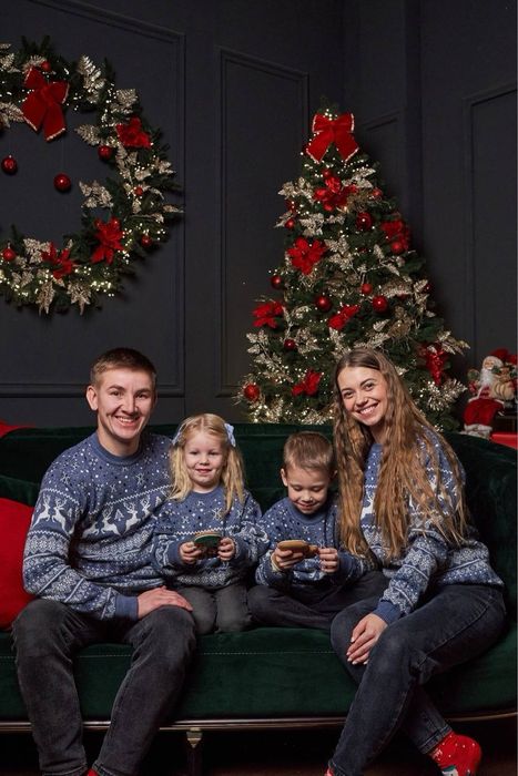 Новорічні парні вовняні светри, різні кольори