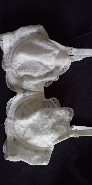 Biustonosz do karmienia 70D