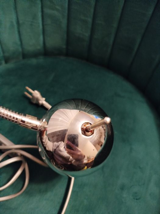 Halogenowa nocna  lampka ścienna