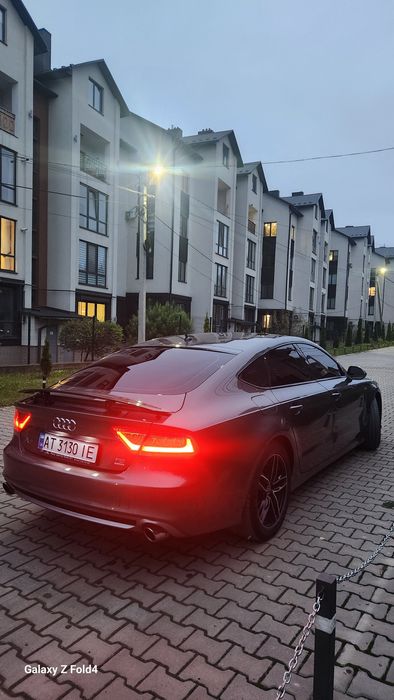 Audi A7 s line матриція проекція