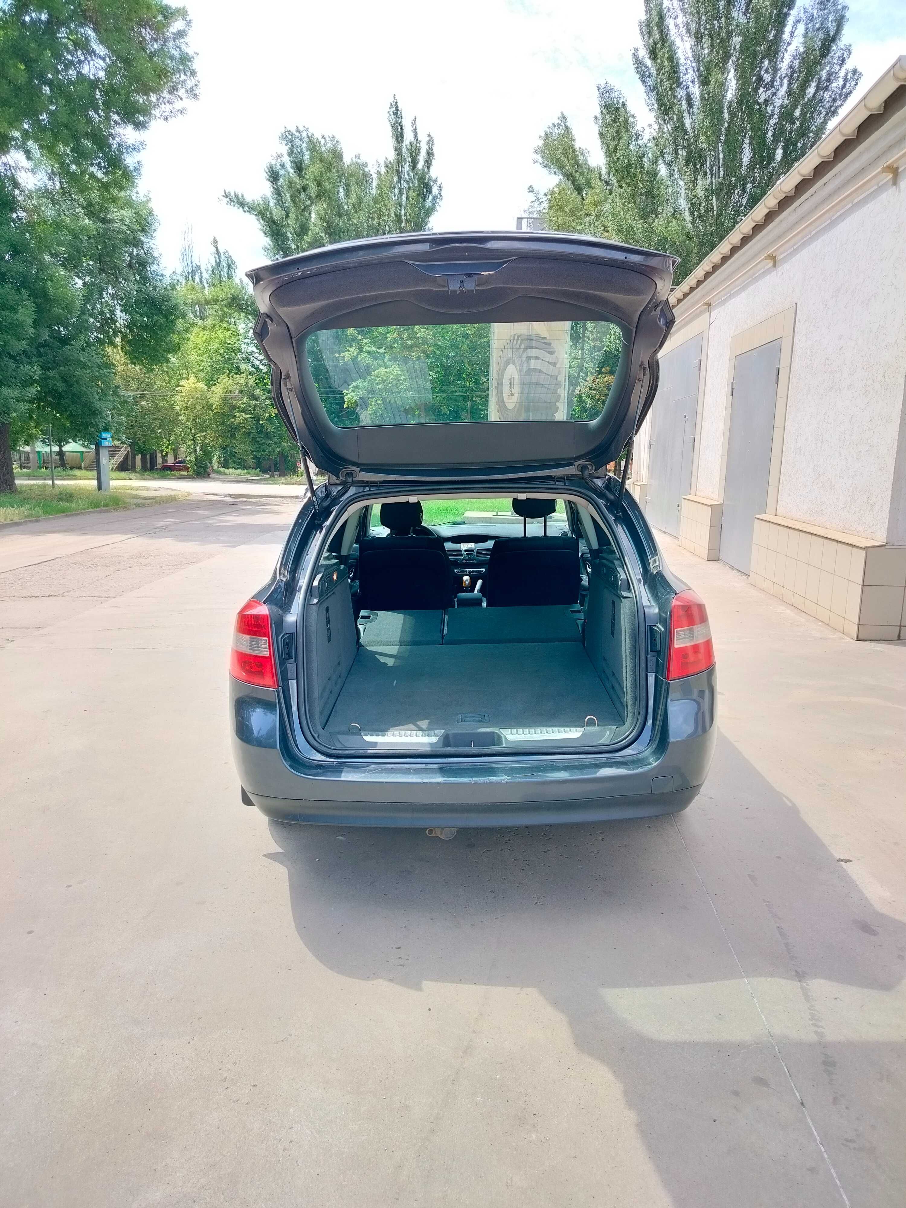Продам автомобіль