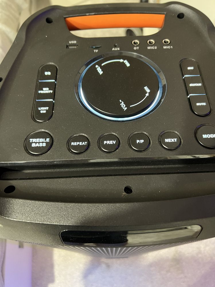 Blaupunkt partybox system 1000 Wat led jak Jbl
