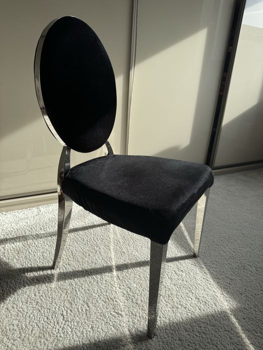 Krzeslo srebrne czarny welur stal Okazja