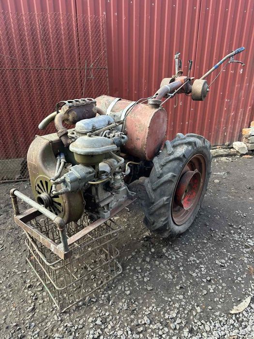 Мотоблок Білорусь МТЗ-0,12