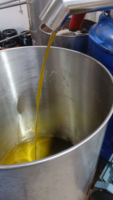 Tenho Azeite bom. Puro