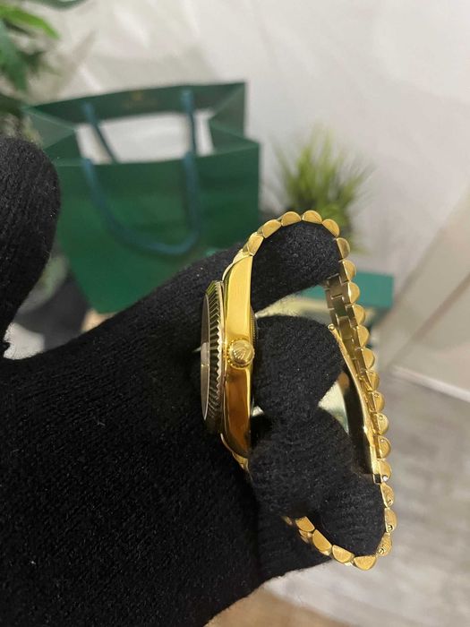 Rolex Oyster Perpetual Datejust dourado