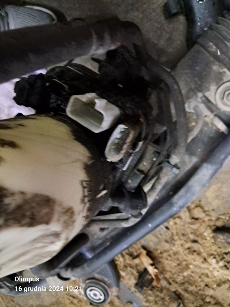 Opel Vectra C 1.9Cdti  sanki,wózek,zwrotnica,zacisk,wachacz,sprezyna