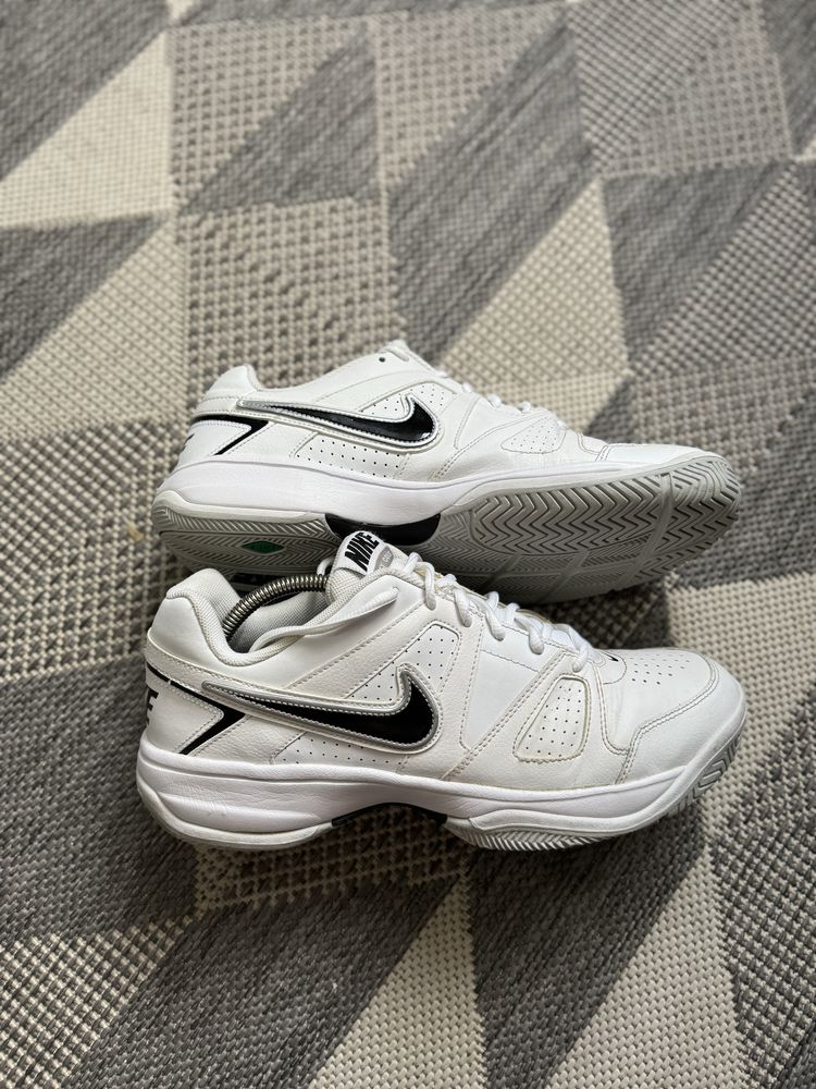 Чоловічі кросівки Nike City Court