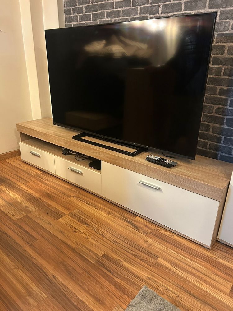 Móvel de sala Conforama Akron – usado