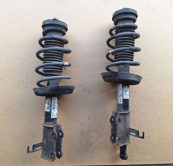 AMORTYZATOR LEWY PRAWY PRZÓD OPEL ASTRA J 10r 1.4B EUR