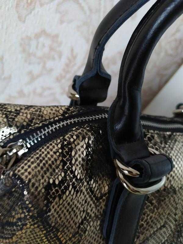 Натуральная Кожаная сумка Zara 2024 Лазерная кожа Рептилия черная нова