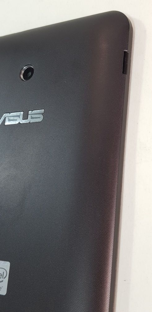 Планшет Asus MeMo Pad 7 K01A
