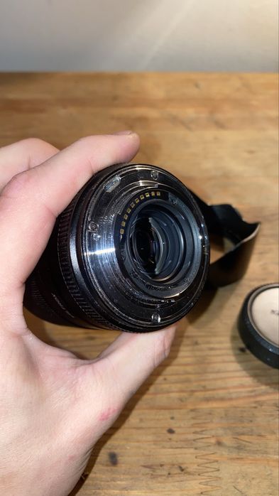 Вітаю! Продаю обʼєктив Viltrox AF 33mm f/1.4 XF для Fujifilm