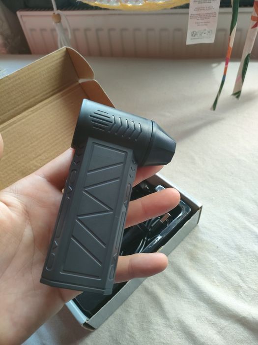 Ultra mocna mini dmuchawa z funkcją odkurzacza