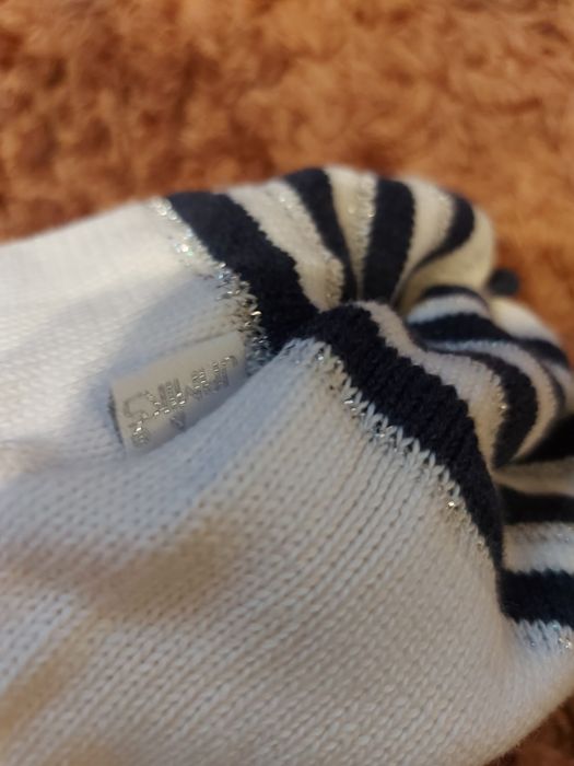 Демісезонна шапка для дівчинки Nikola