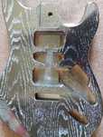 Korpus gitarowy typu fender