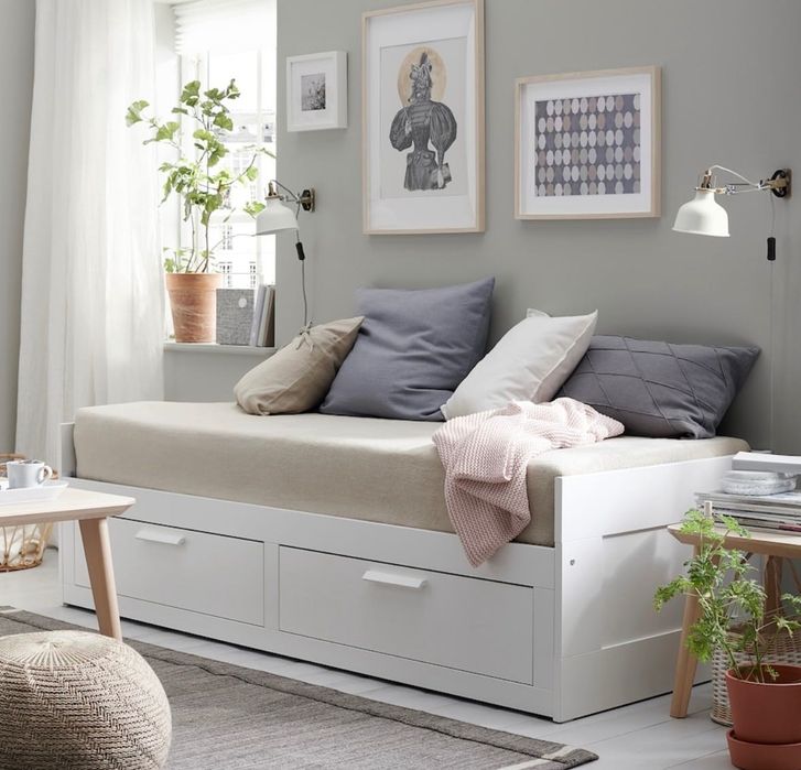 Cama branca Brimnes Ikea