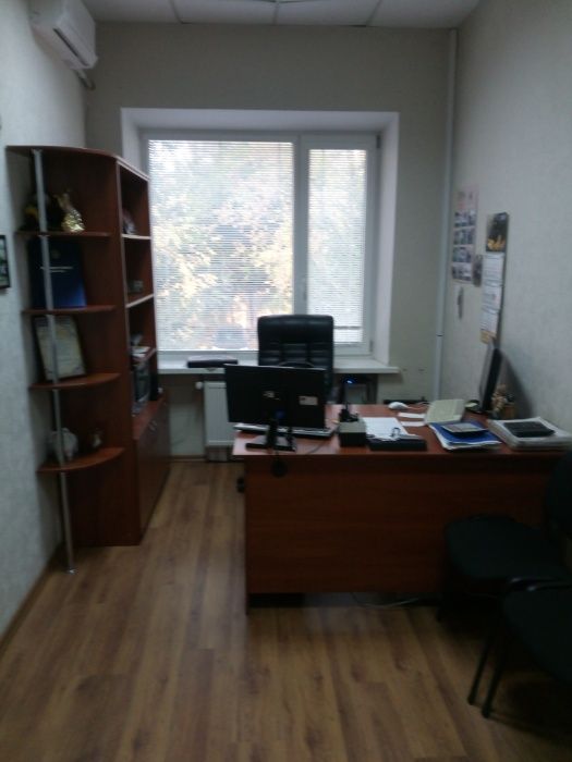 Продам базу торгово-промышленного назначения.