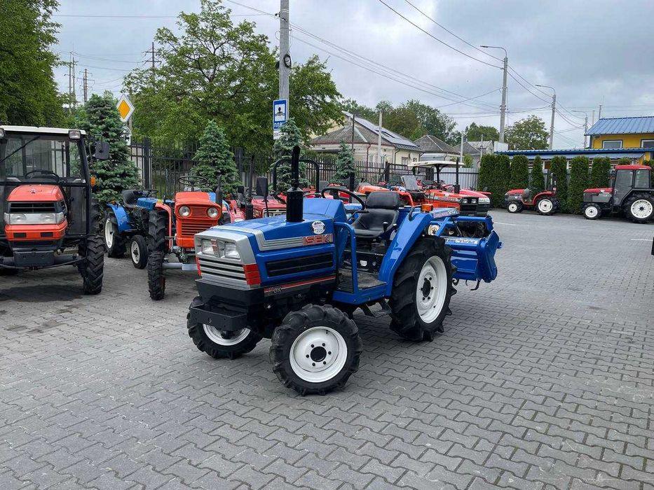 ISEKI U-DX 21 Японський Трактор