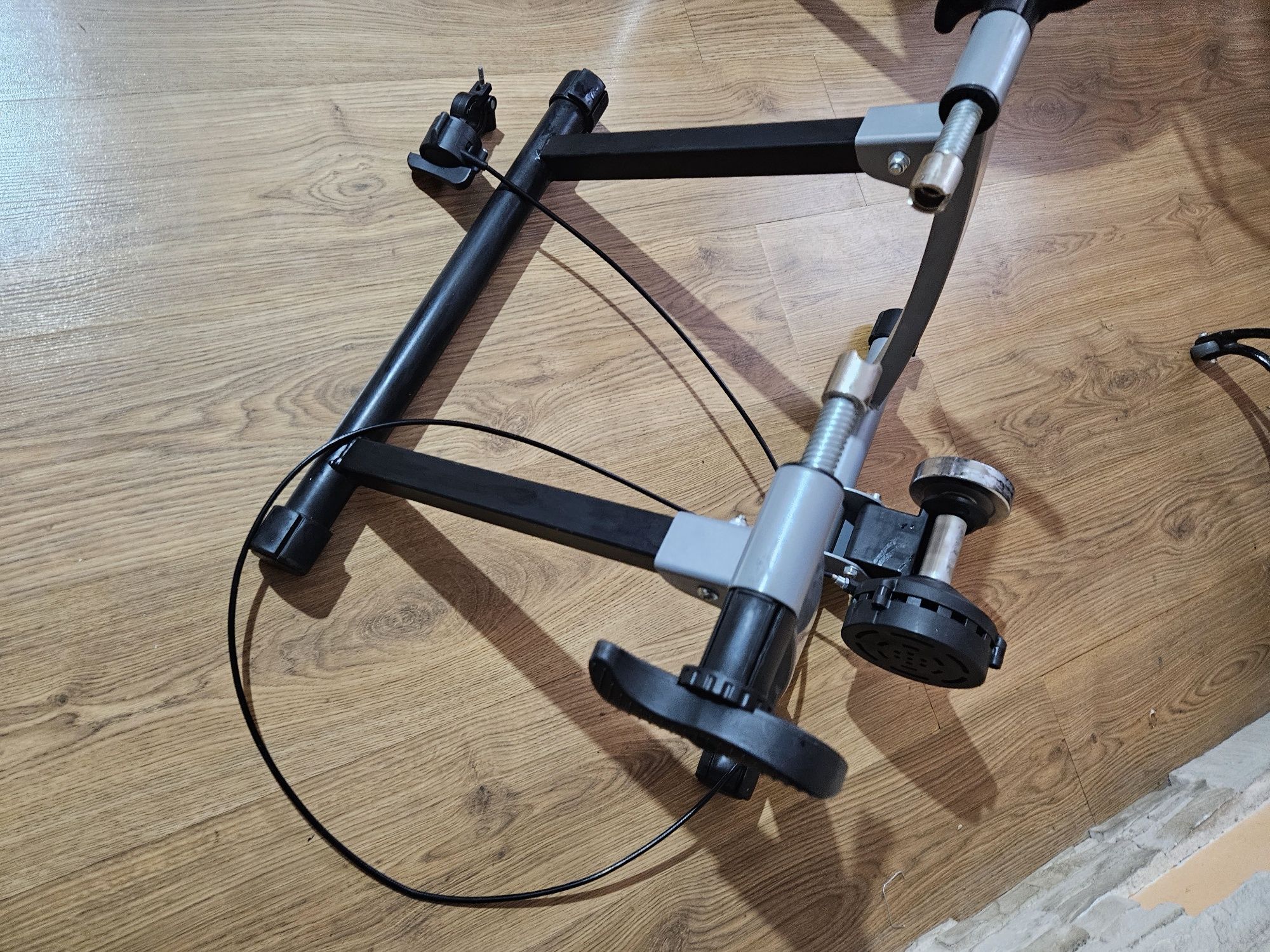 Trenażer rowerowy