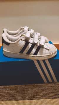 Ténis Adidas Superstar criança 26