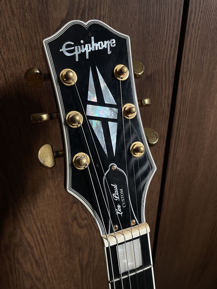Epiphone Les Paul Custom Black + walizka