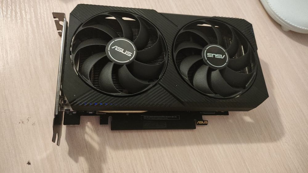Продам відеокарта  Asus 3060ti