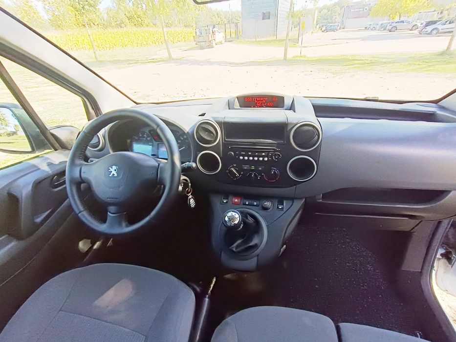 PEUGEOT PARTNER 1.6 hdi 3lugares 2015