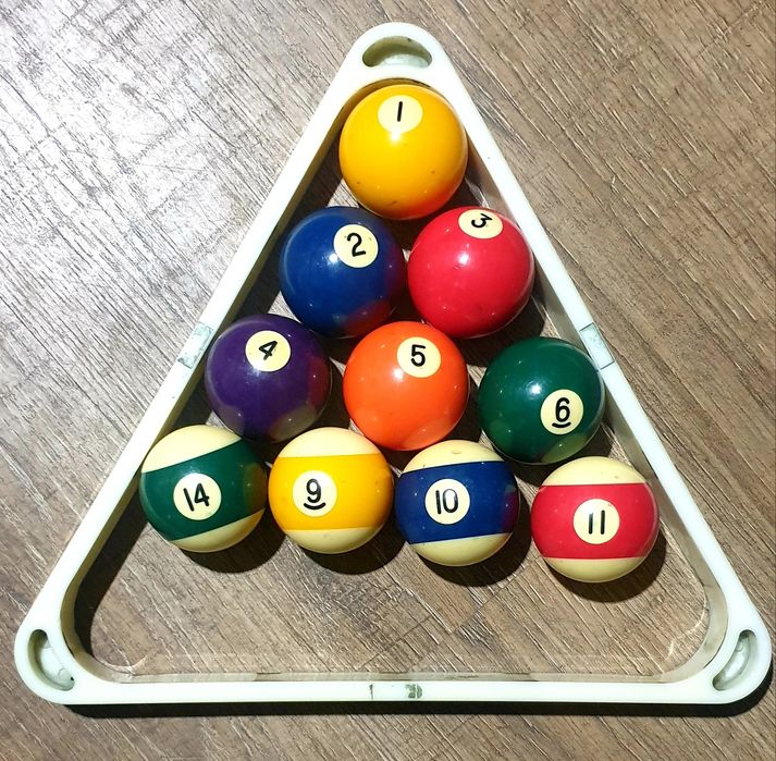 Кулі для більярду