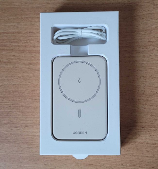 UGREEN Magnetyczny Powerbank Do Telefonu MagSafe 5000mAh PowerBank 15W