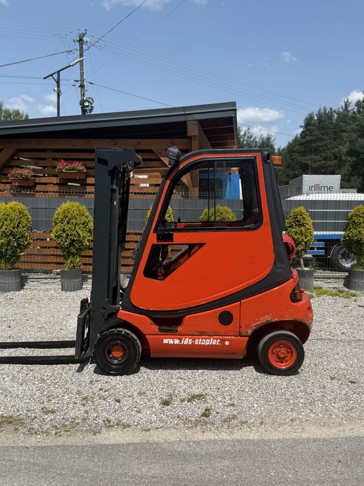 Wózek widłowy linde H18T wolny skok maszt triplex z Niemiec