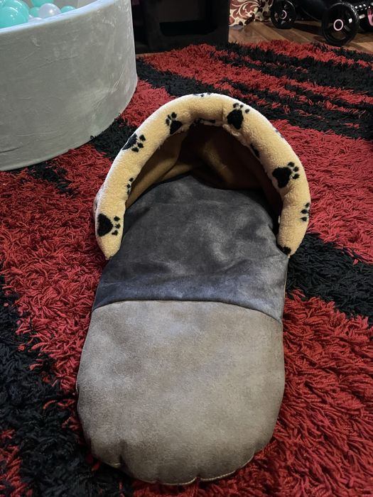 Лежанка для котів, маленьких собак