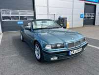 BMW Seria 3 E36 Cabrio 1.8i białe skóry kubełkowe 17" AC Schnitzer ładny dach